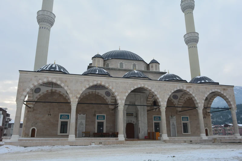 Cami doğal taş dış cephe uygulaması #177