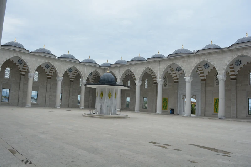 Hanife Hatun Camii Külliyesi Mermer Şadırvanı #226